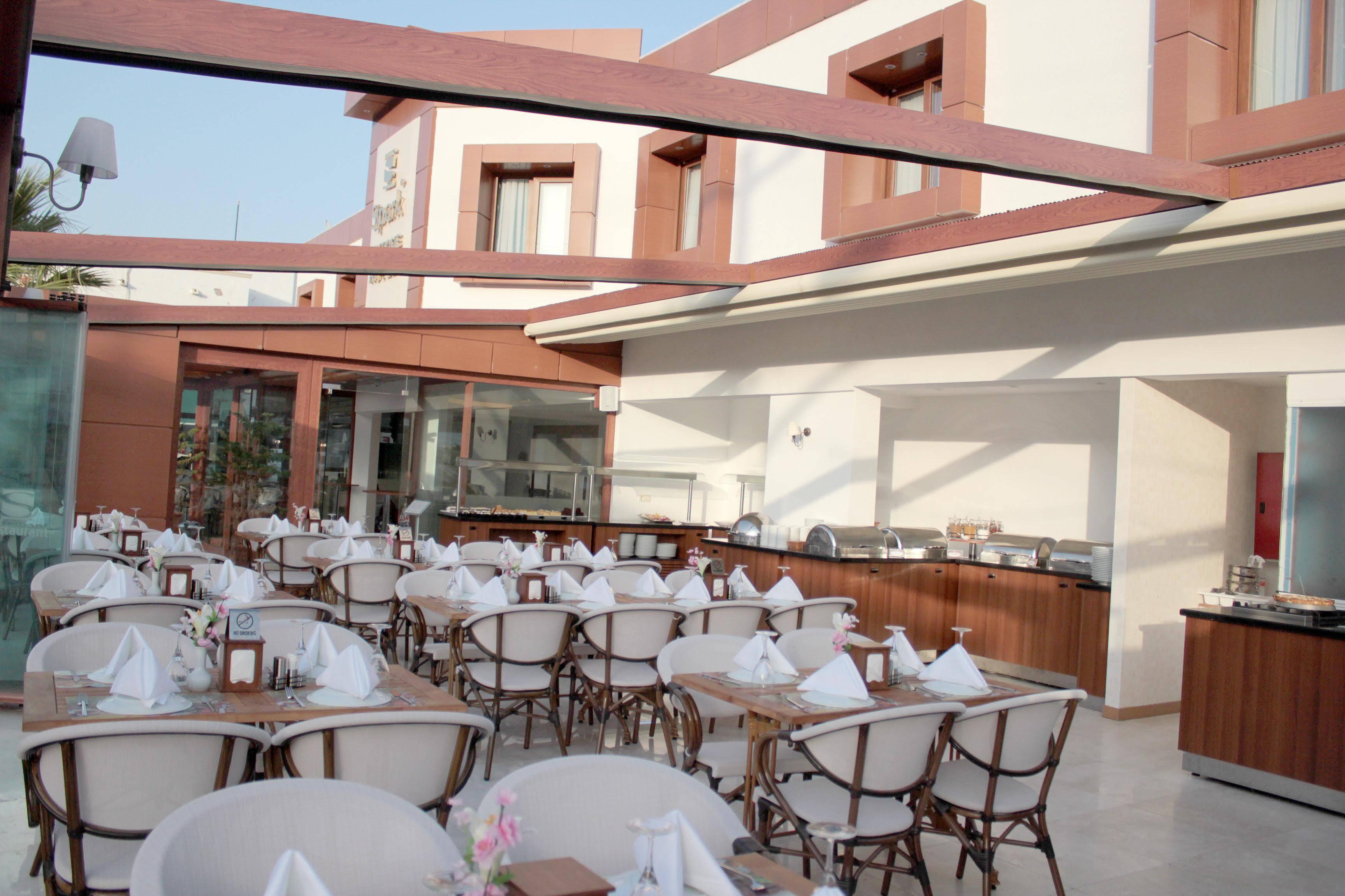 Majeste Hotel Bodrum Gümbet Exterior foto